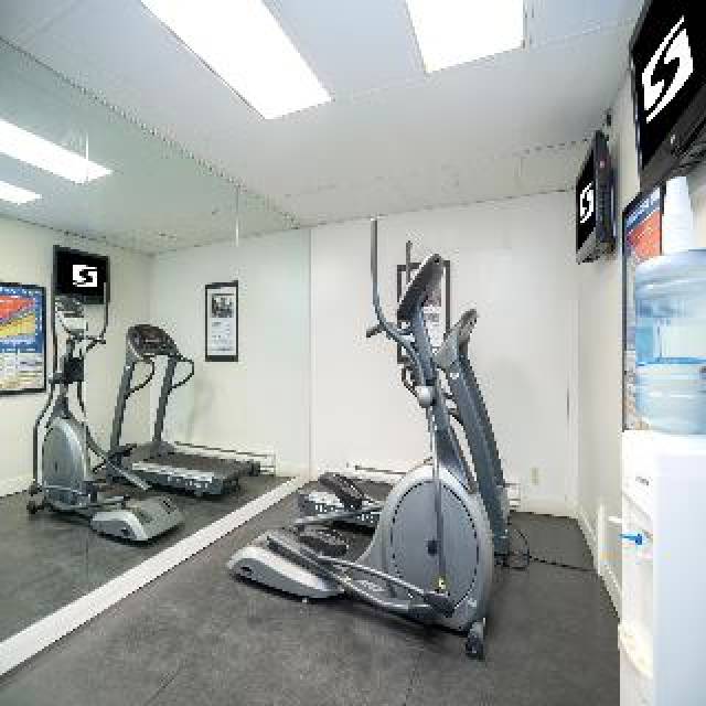 Desportos y Entretenimento