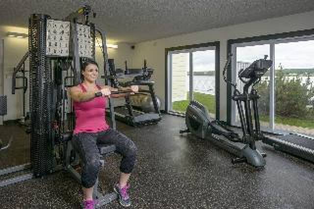 Desportos y Entretenimento