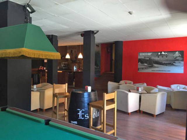 Bar