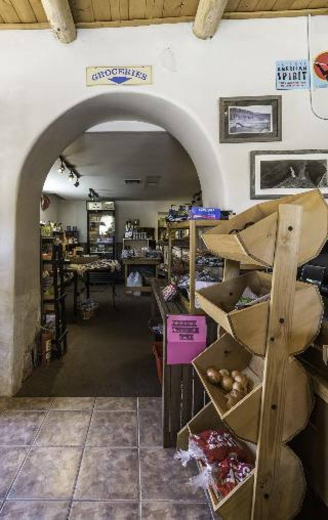 Desportos y Entretenimento