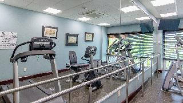 Desportos y Entretenimento