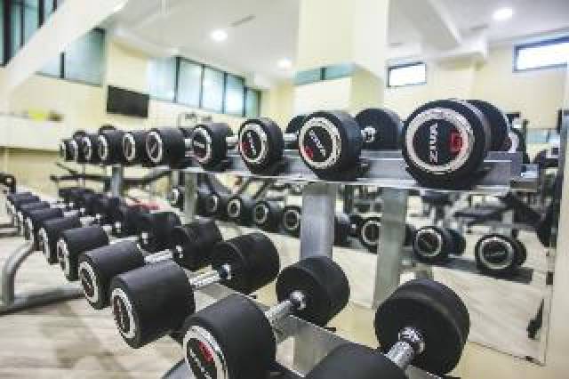 Desportos y Entretenimento