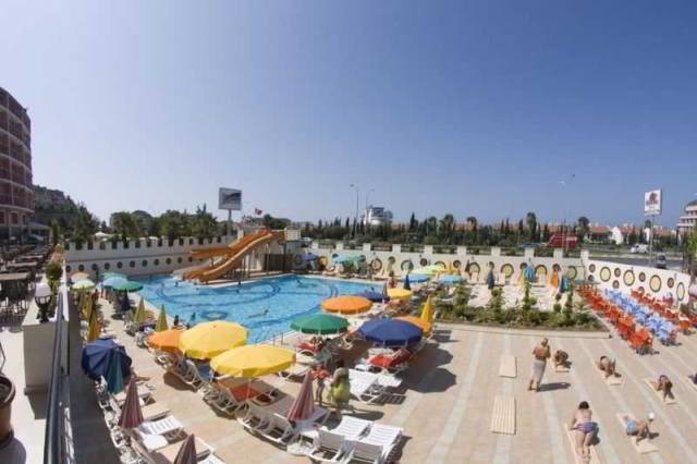 Piscina