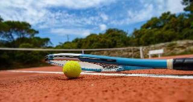 Desportos y Entretenimento