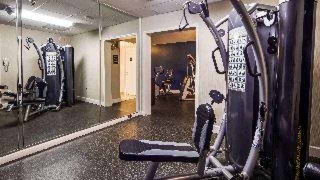 Desportos y Entretenimento