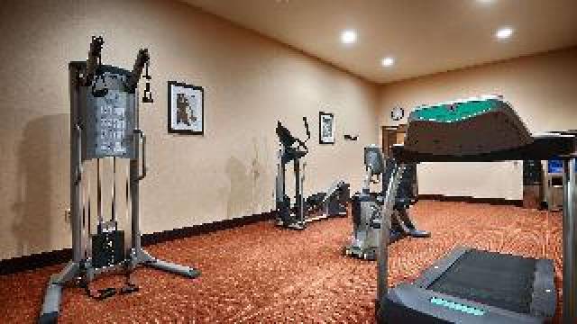 Desportos y Entretenimento