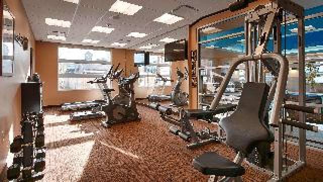 Desportos y Entretenimento