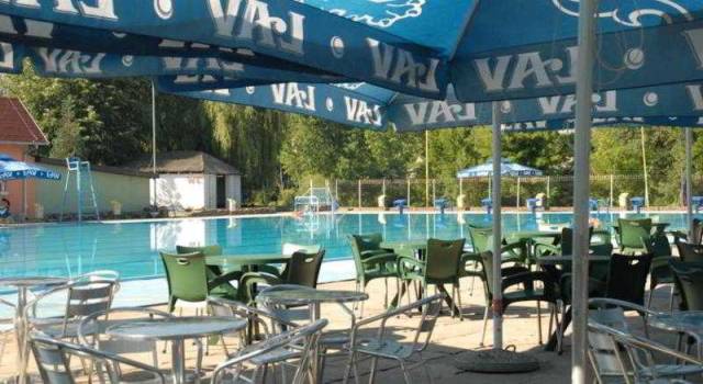 Piscina