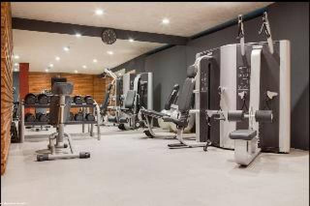 Desportos y Entretenimento