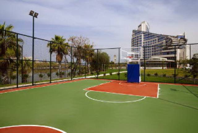 Desportos y Entretenimento