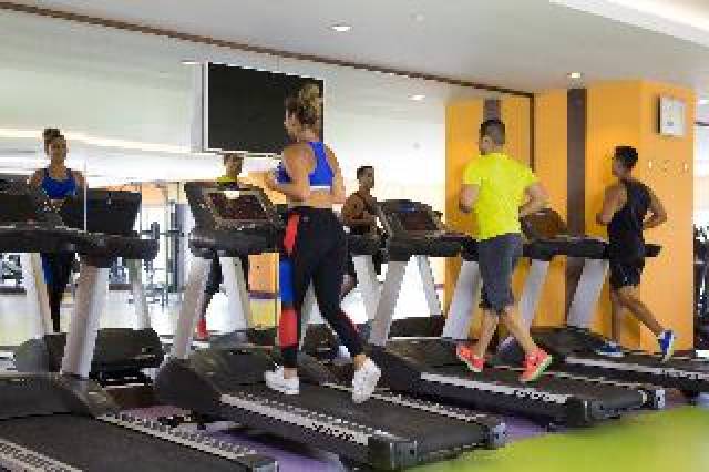 Desportos y Entretenimento