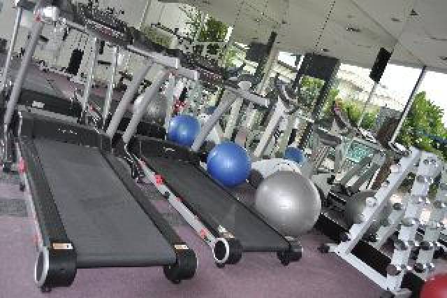 Desportos y Entretenimento