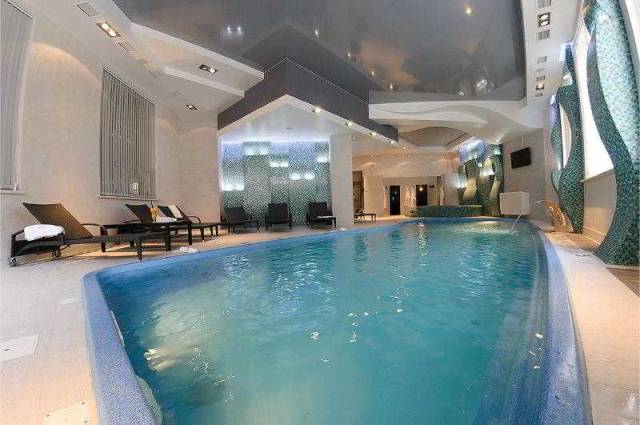Piscina