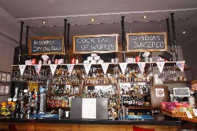 Bar