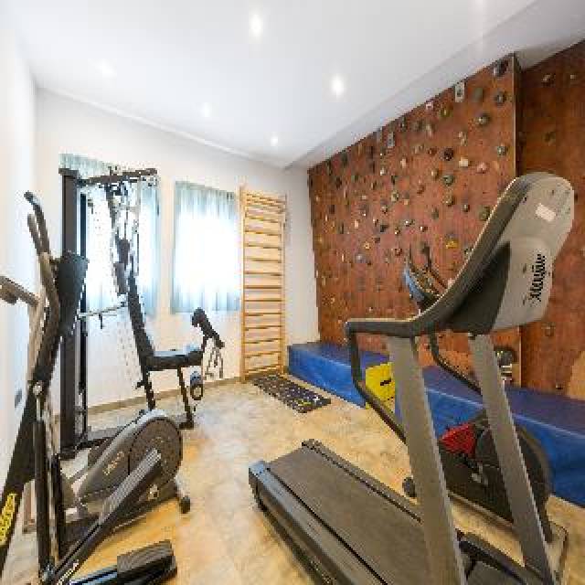 Desportos y Entretenimento