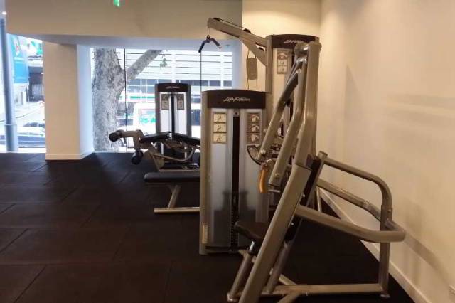 Desportos y Entretenimento