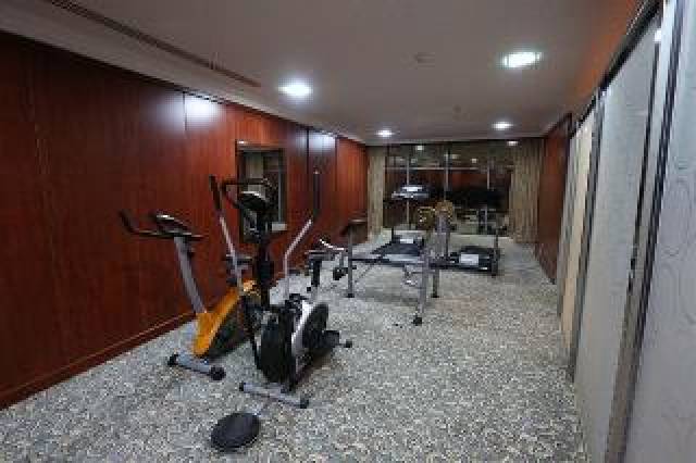 Desportos y Entretenimento