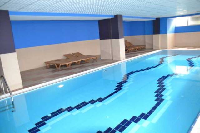 Piscina