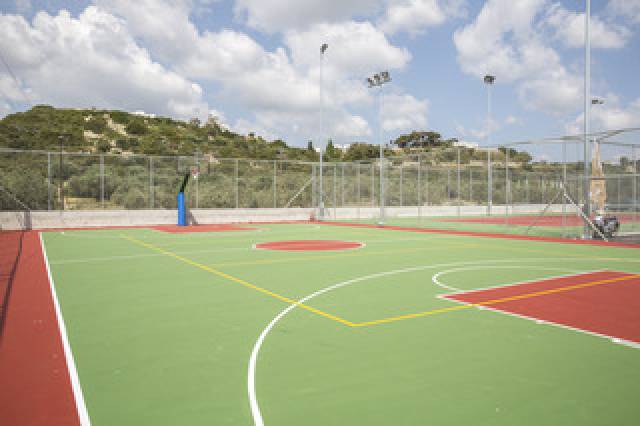 Desportos y Entretenimento