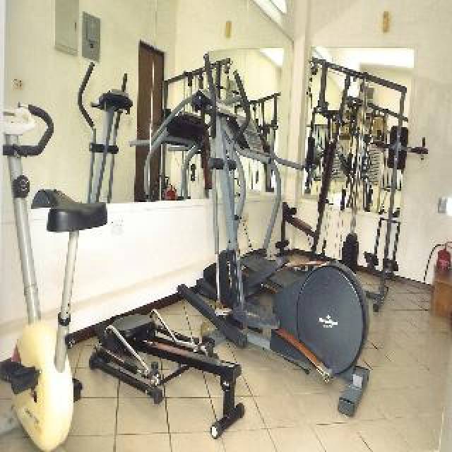 Desportos y Entretenimento