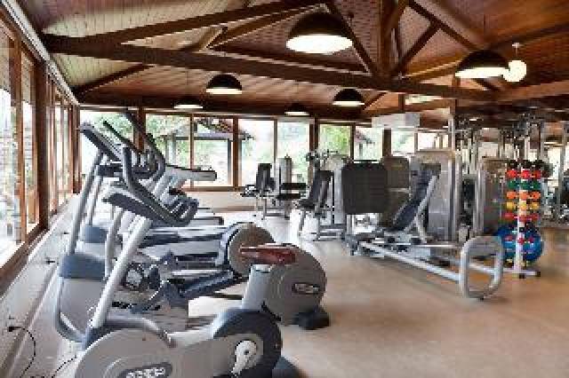Desportos y Entretenimento