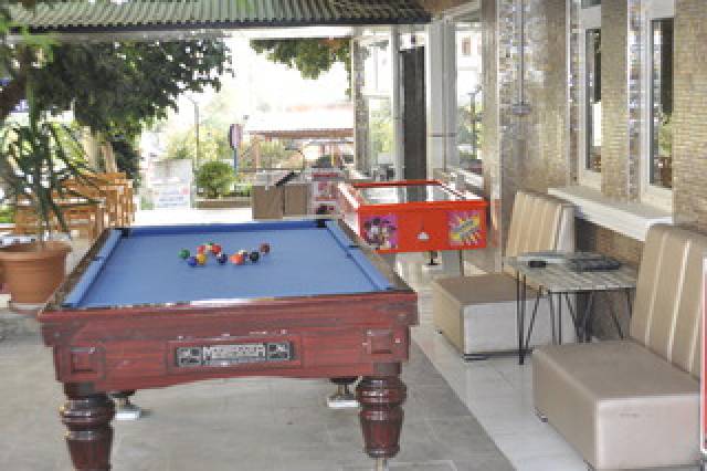Desportos y Entretenimento