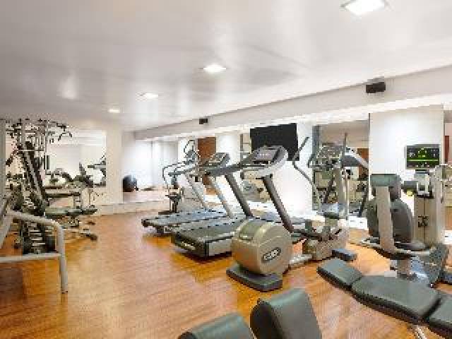 Desportos y Entretenimento