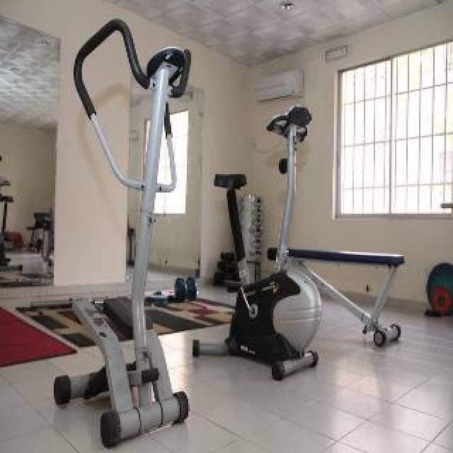 Desportos y Entretenimento
