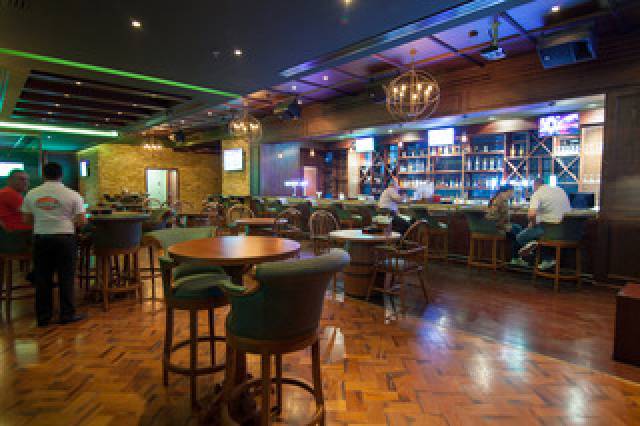 Bar