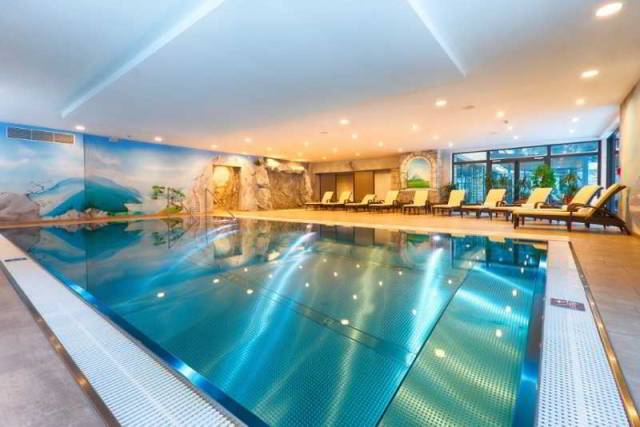 Piscina