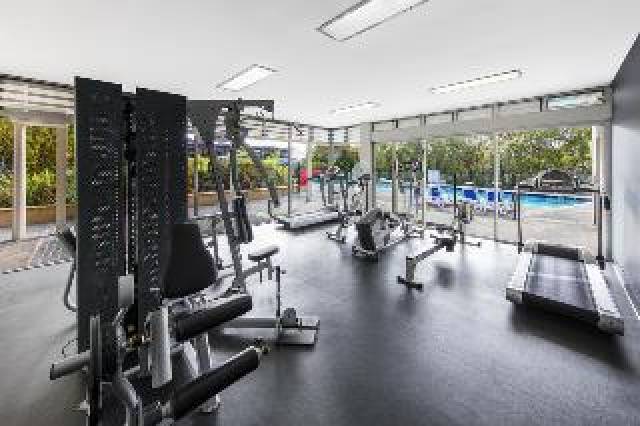 Desportos y Entretenimento