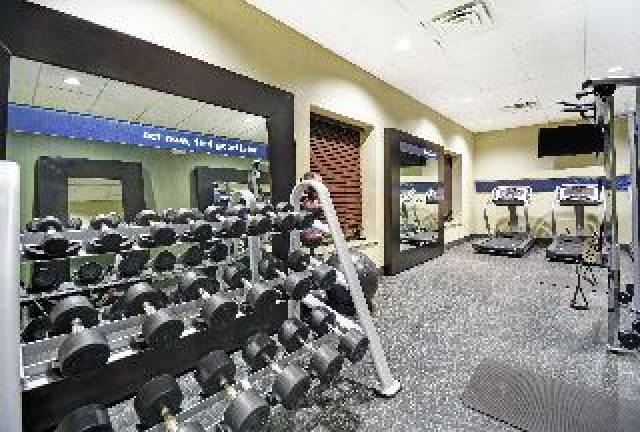 Desportos y Entretenimento
