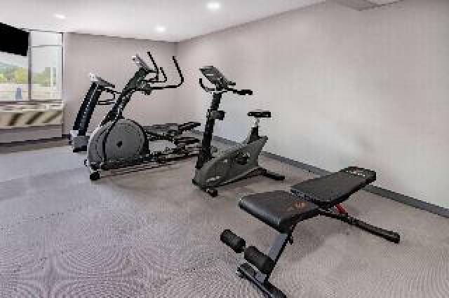 Desportos y Entretenimento