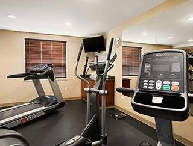 Desportos y Entretenimento