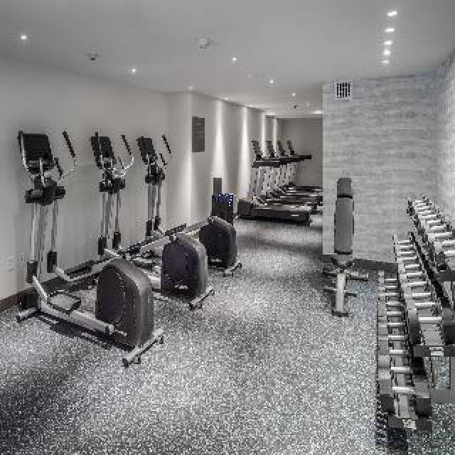 Desportos y Entretenimento