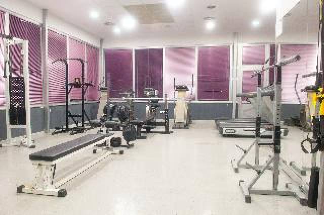 Desportos y Entretenimento