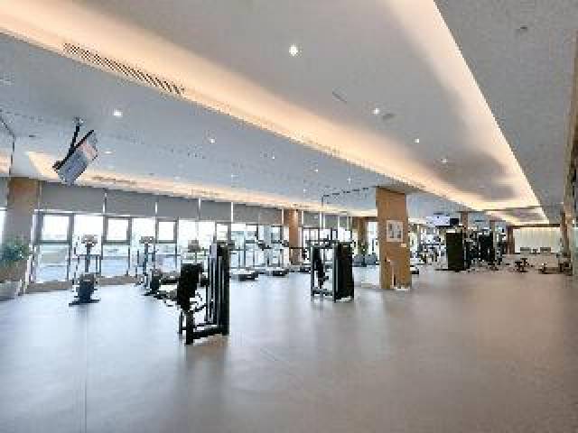 Desportos y Entretenimento