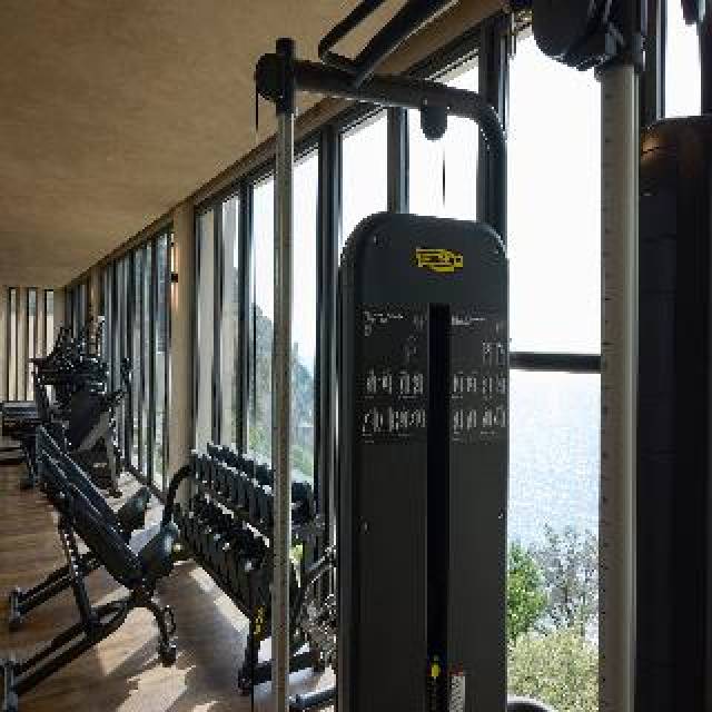 Desportos y Entretenimento