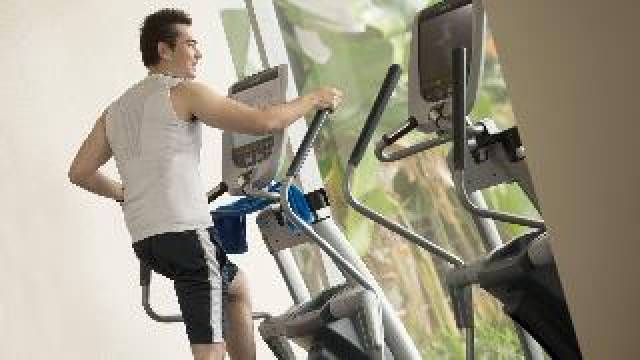 Desportos y Entretenimento