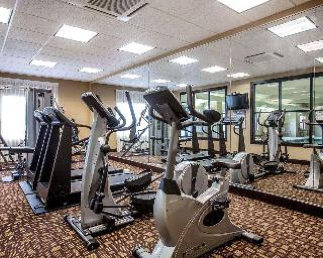 Desportos y Entretenimento