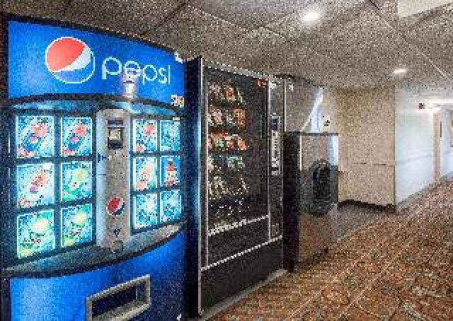 Desportos y Entretenimento
