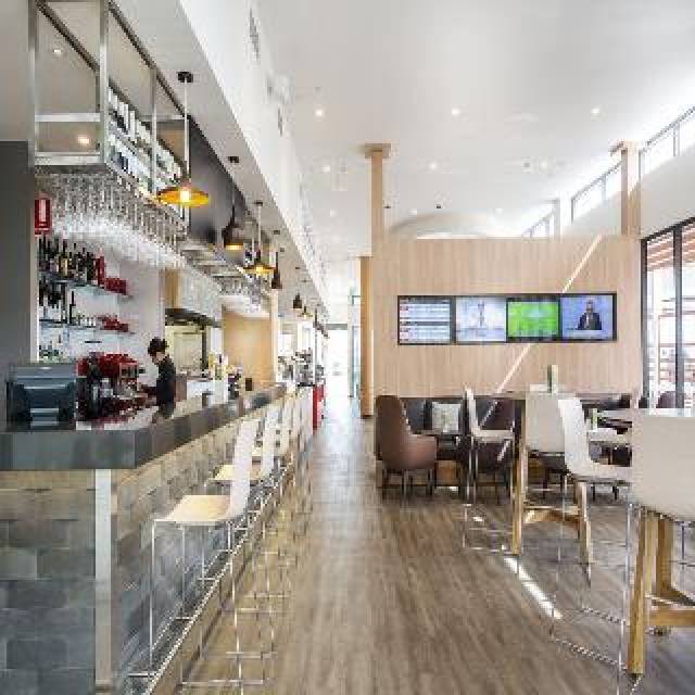 Bar