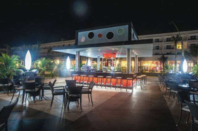 Bar