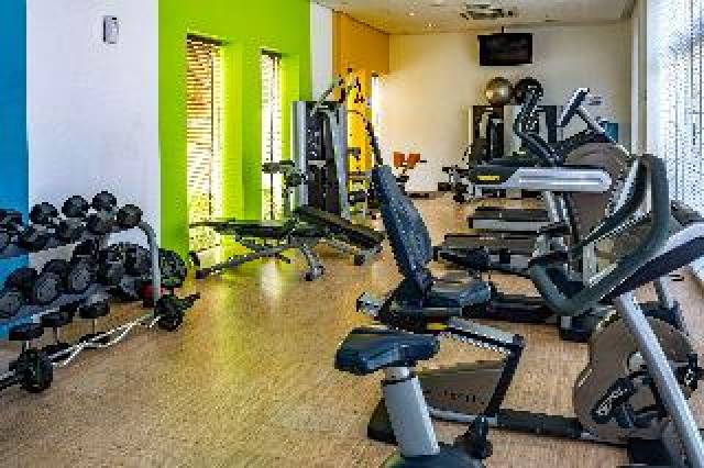 Desportos y Entretenimento