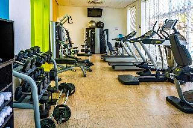 Desportos y Entretenimento