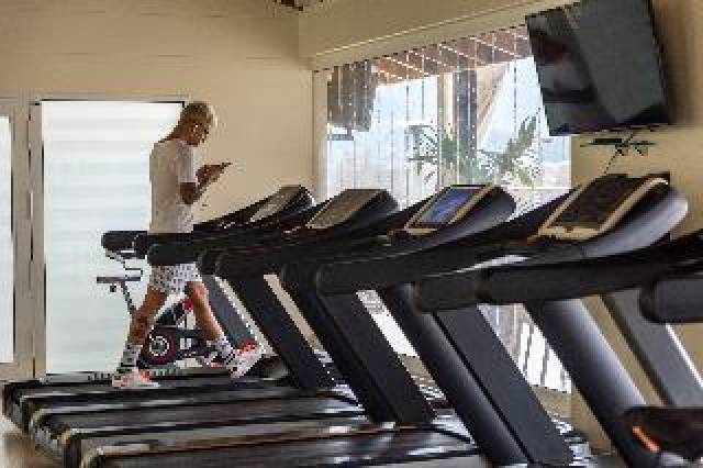 Desportos y Entretenimento