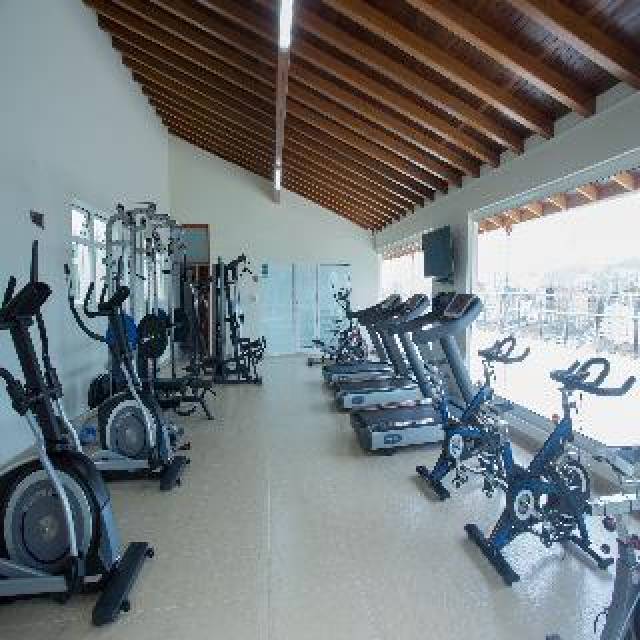 Desportos y Entretenimento