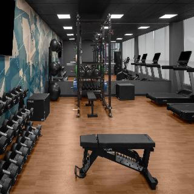 Desportos y Entretenimento