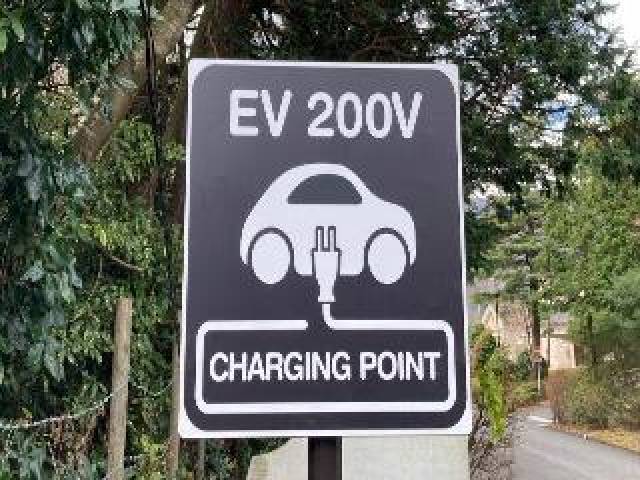 Desportos y Entretenimento