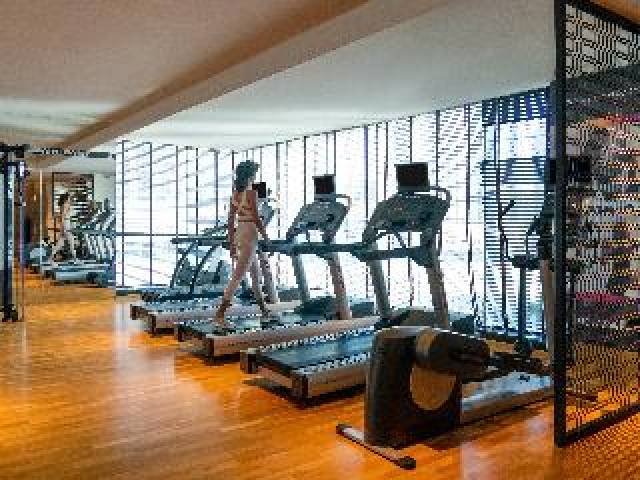 Desportos y Entretenimento